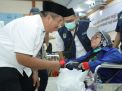 Bupati Asahan Jemput 2 Jemaah Haji yang Sakit di Embarkasi Medan
